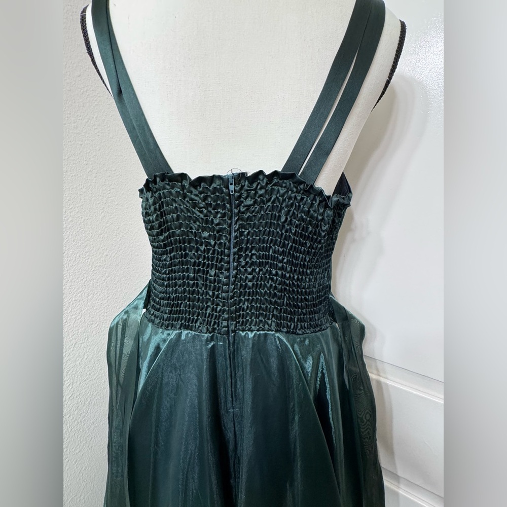 Poly USA Vintage Green Gown - Picture 4 of 10